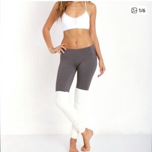 ALO Yoga Gray and White Goddess Leggings